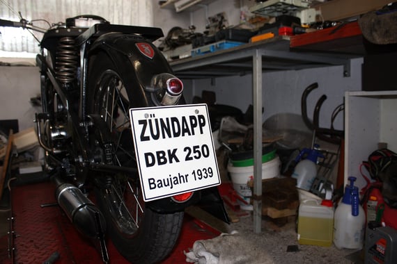 Brinkmann’s oldest bike is a Zündapp DBK 250 from 1939.